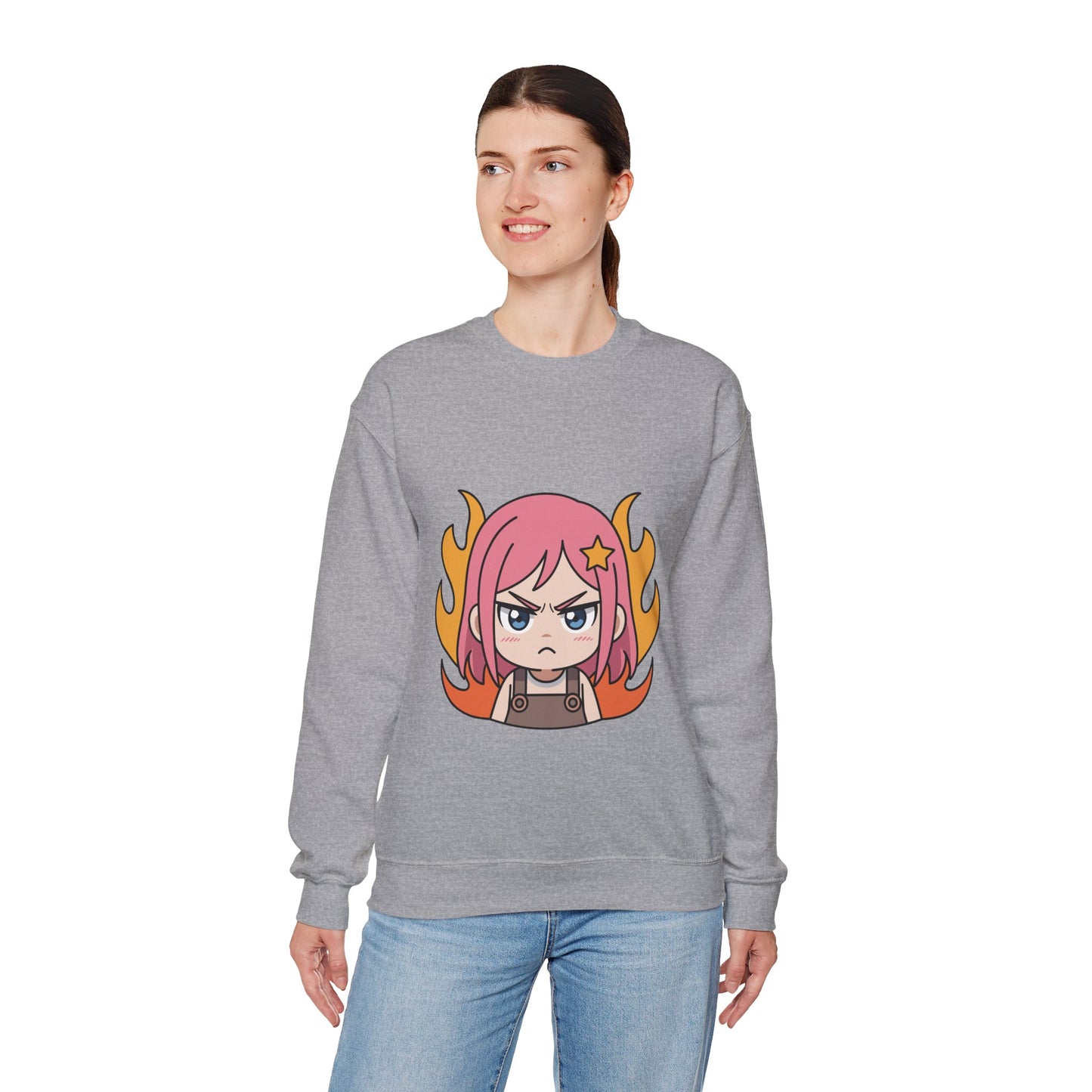 Sudadera de chica chibi enojada: adorable sudadera de cuello redondo con dibujos animados de anime y cabello flameante.