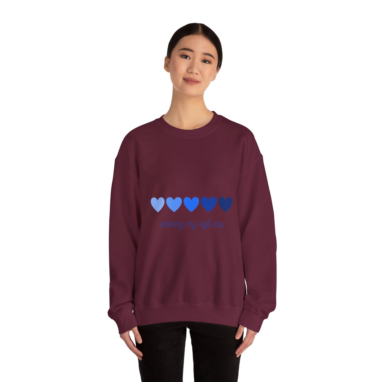 Sudadera de cuello redondo con gráfico de corazón azul «Entering My Soft Era»