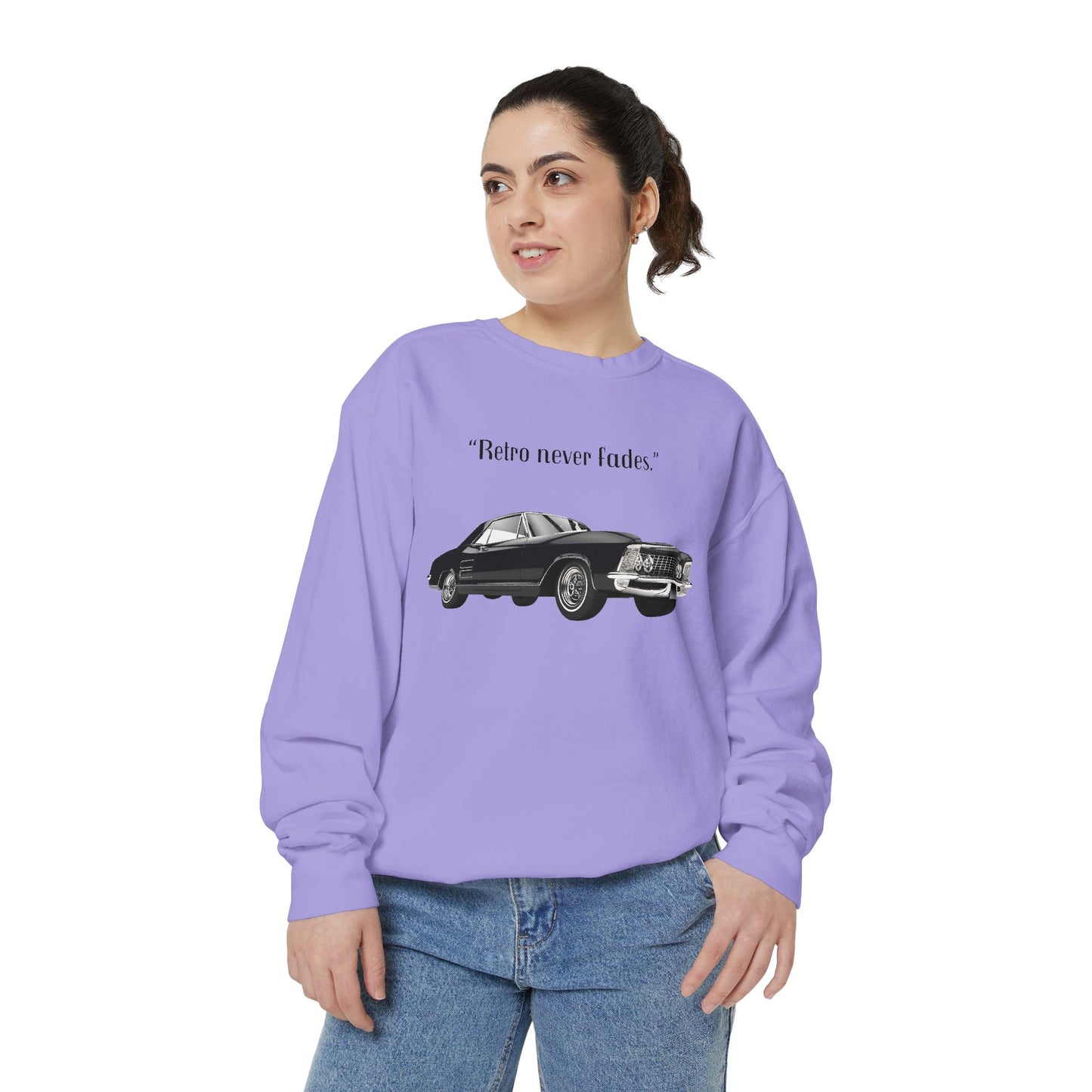 Retro 'Never Fades' Vintage Classic Car Sweatshirt