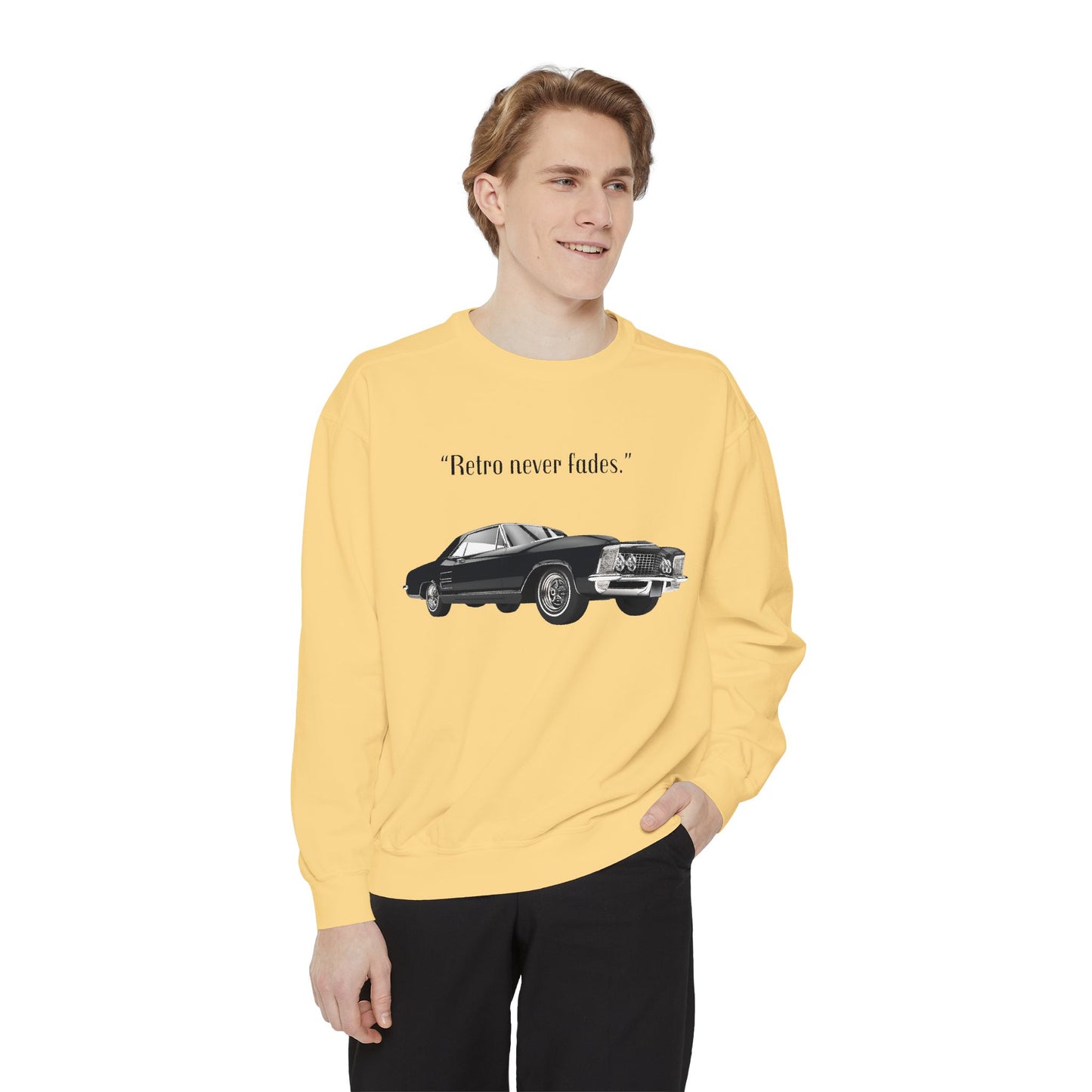 Retro 'Never Fades' Vintage Classic Car Sweatshirt