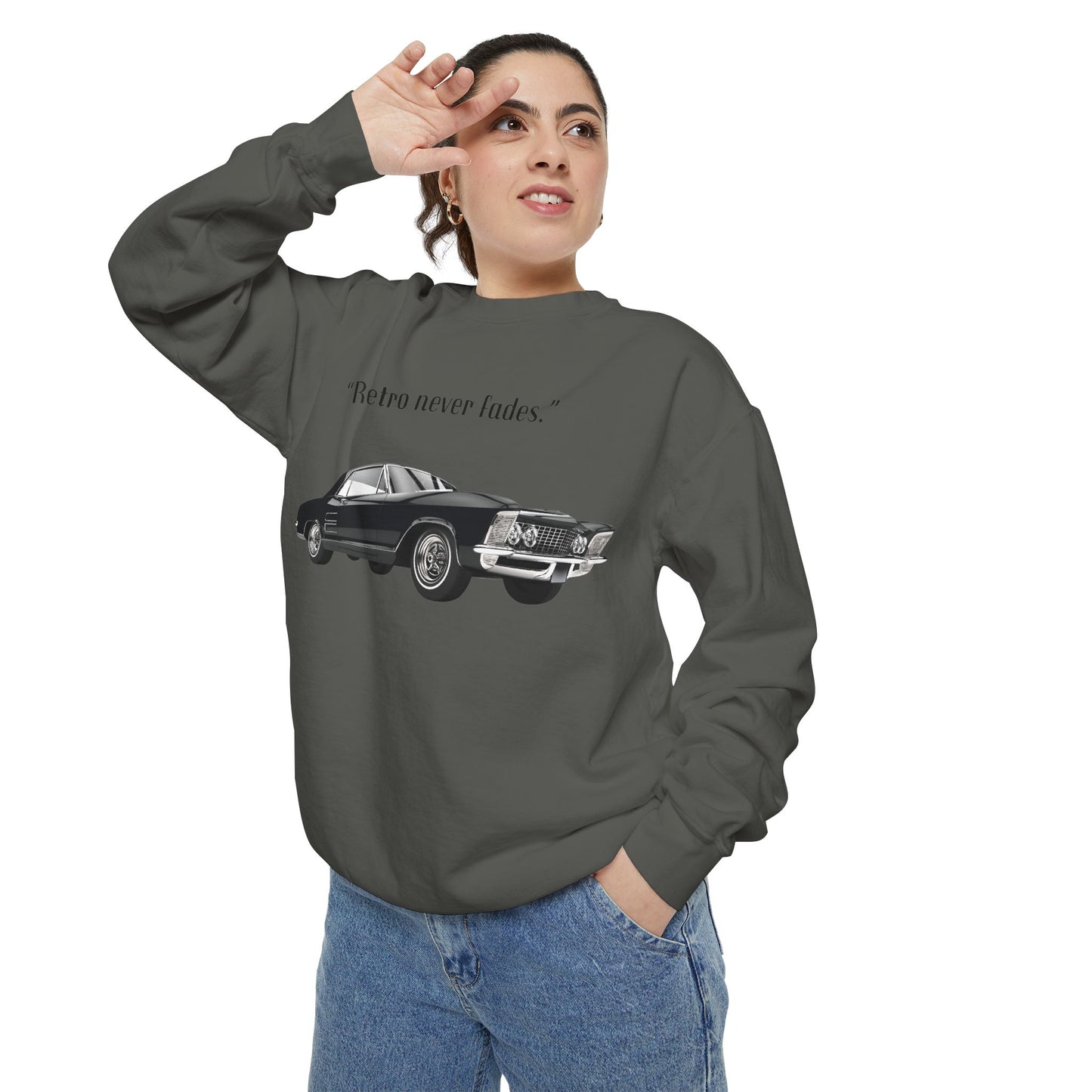 Retro 'Never Fades' Vintage Classic Car Sweatshirt