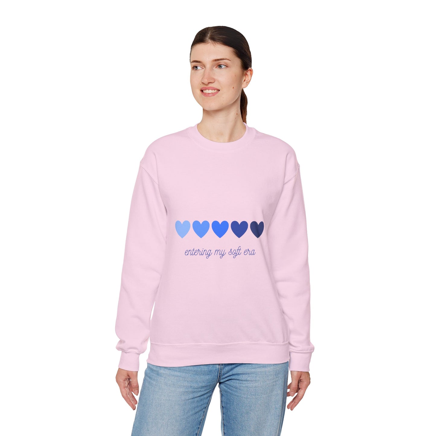 Sudadera de cuello redondo con gráfico de corazón azul «Entering My Soft Era»