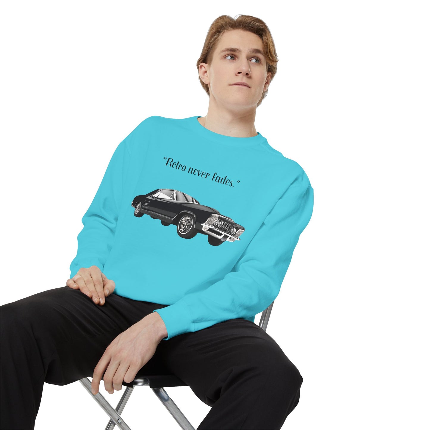 Retro 'Never Fades' Vintage Classic Car Sweatshirt