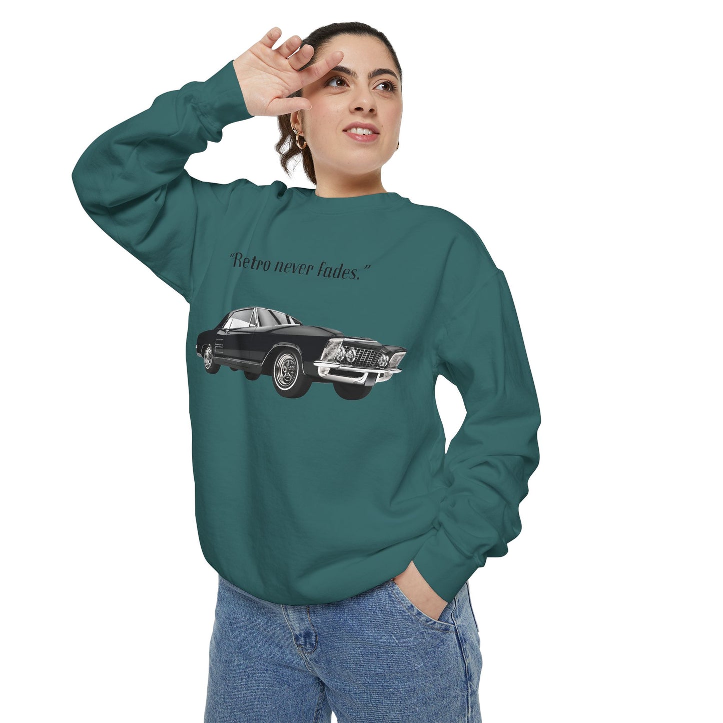 Retro 'Never Fades' Vintage Classic Car Sweatshirt