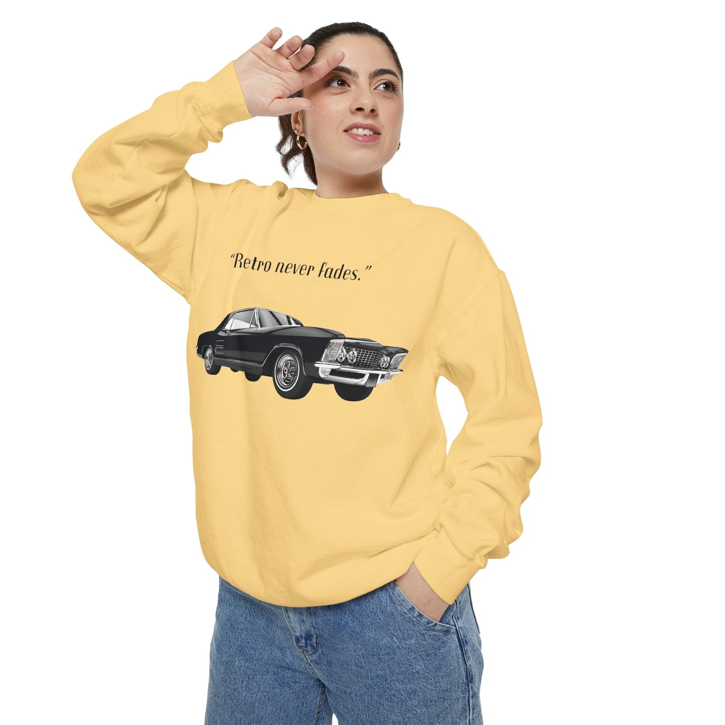 Retro 'Never Fades' Vintage Classic Car Sweatshirt
