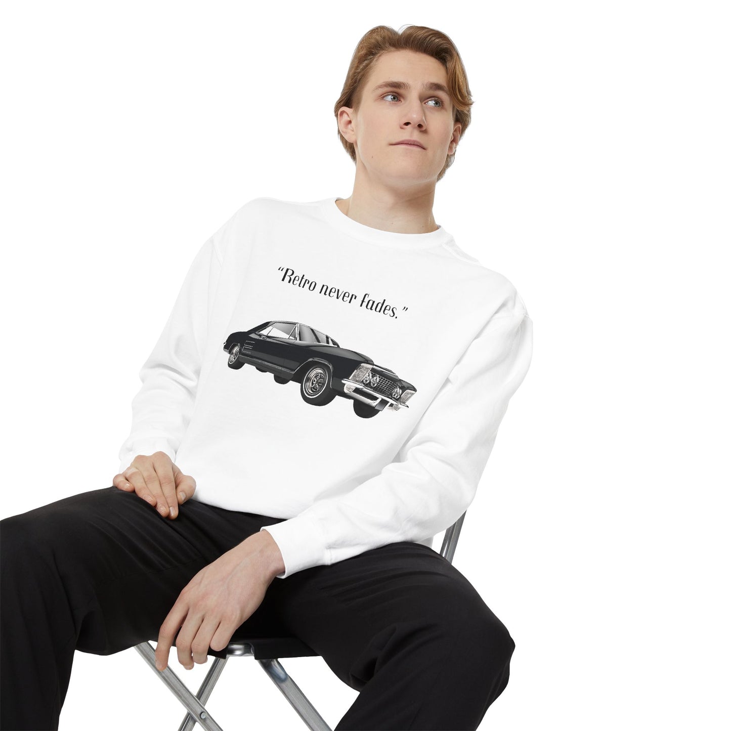 Retro 'Never Fades' Vintage Classic Car Sweatshirt